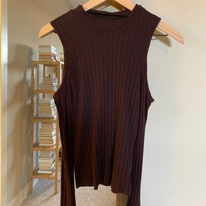 Shoulder cut out sweater